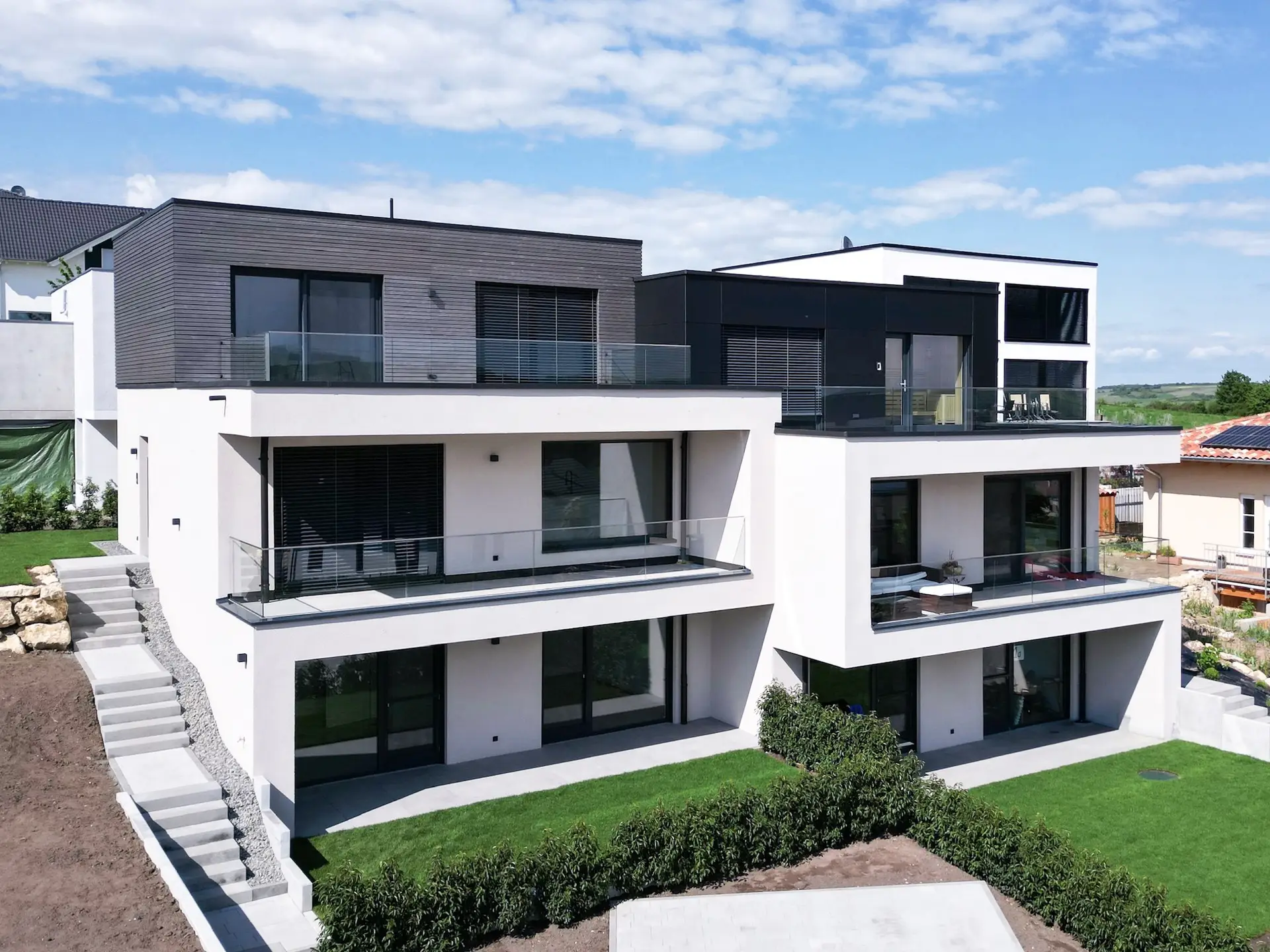 GERBERHAUS11A – Doppelhaushälfte mit Flachdach